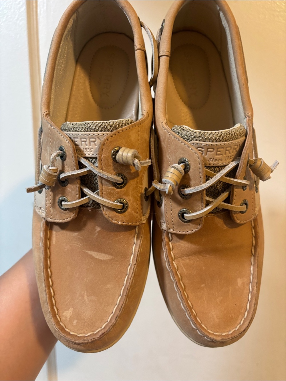 Sperry Women's Tan Leather 2-Eye Boat Shoes with Rawhide Laces